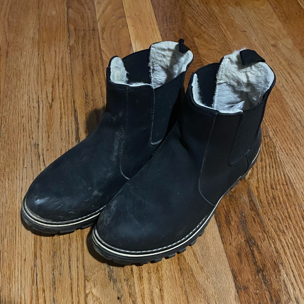 Black Chelsea Boots